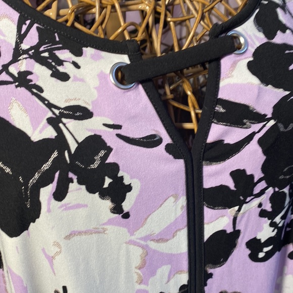 Tunic - Picture 4 of 12